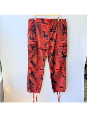 Hellstar Embroidered Logo Cargo Pants Men’s Size XL Red Camo H74